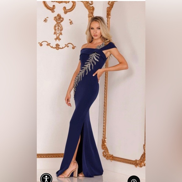 TERANI COUTURE LEAF RHINESTONE GOWN - Picture 1 of 9